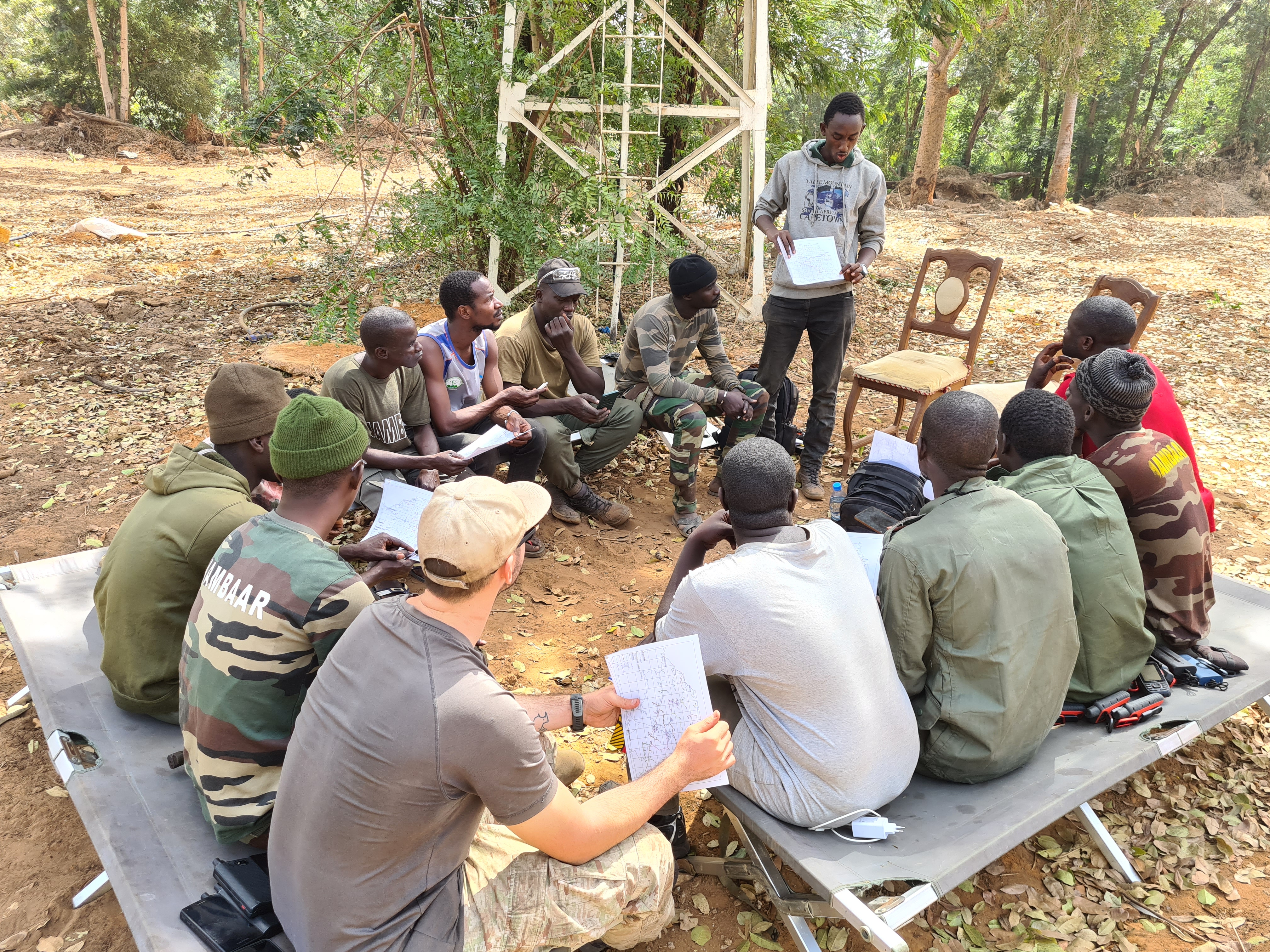 Mouhamadou leading the day-by-day planning of the first block’s deployment, in conjunction with team leaders and the coordination team.